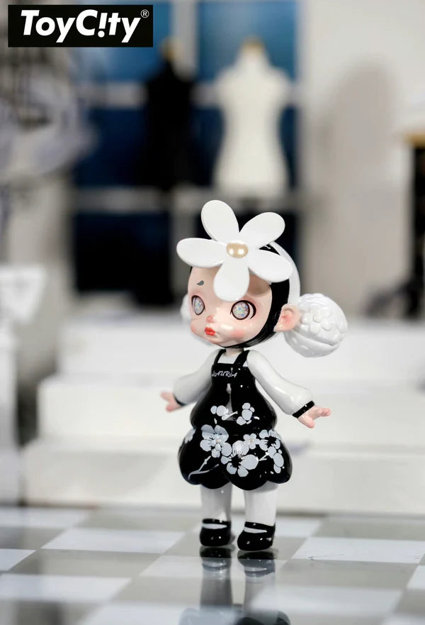 Laura The Charm of Faded hues Series Blind Box