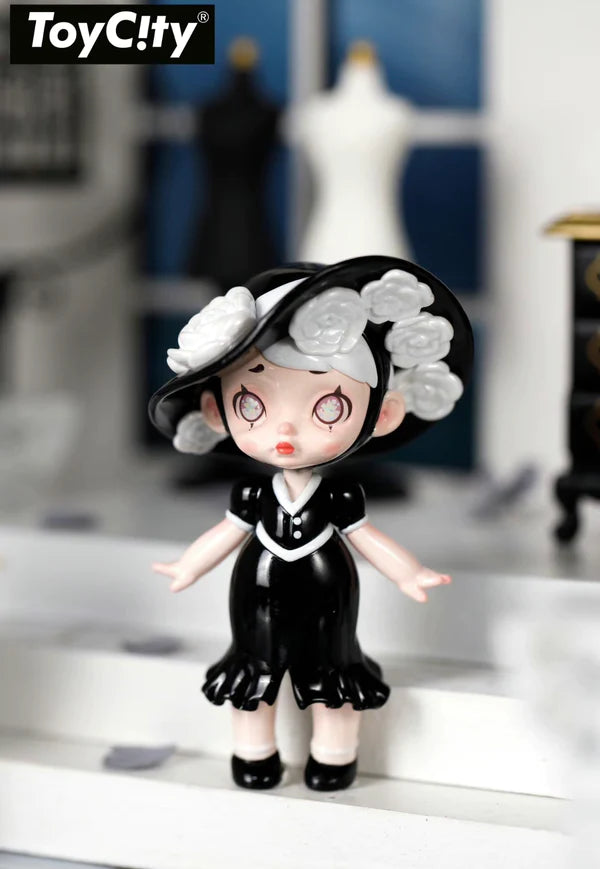 Laura The Charm of Faded hues Series Blind Box