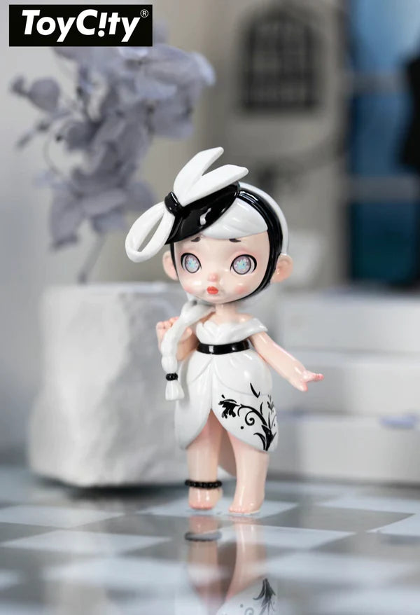 Laura The Charm of Faded hues Series Blind Box