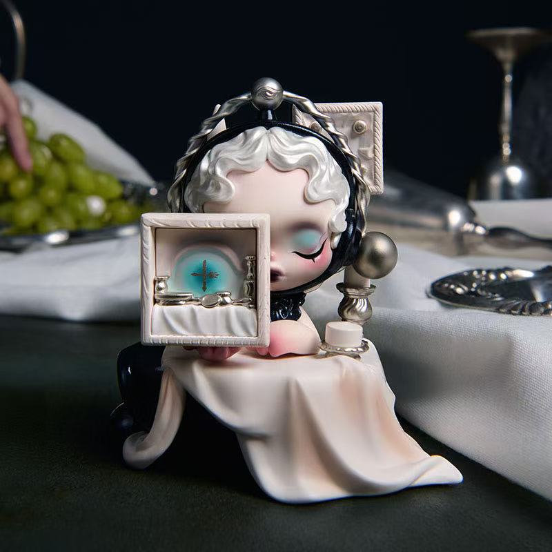 SKULLPANDA The Feast Begins Series Figures