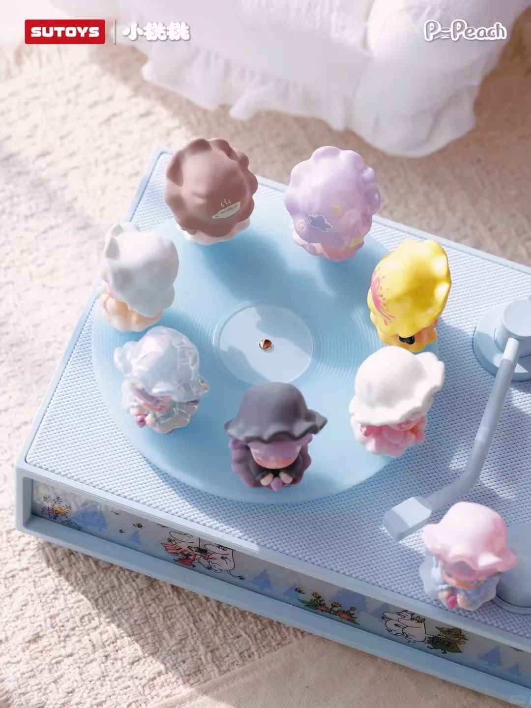 P Peach Cute Funland Series Blind Bag