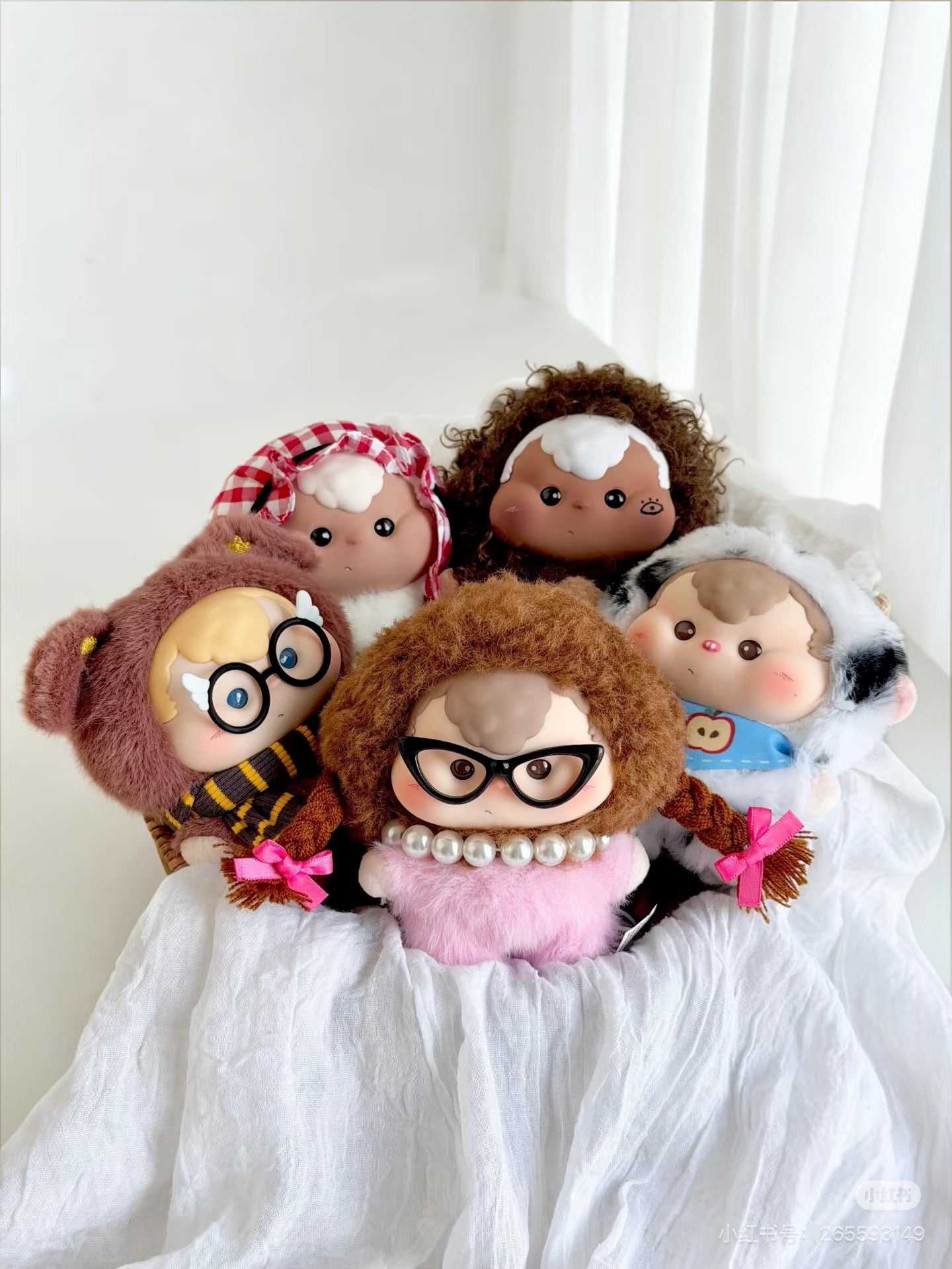 AWHY-Costume Party Series Vinyl Plush Doll