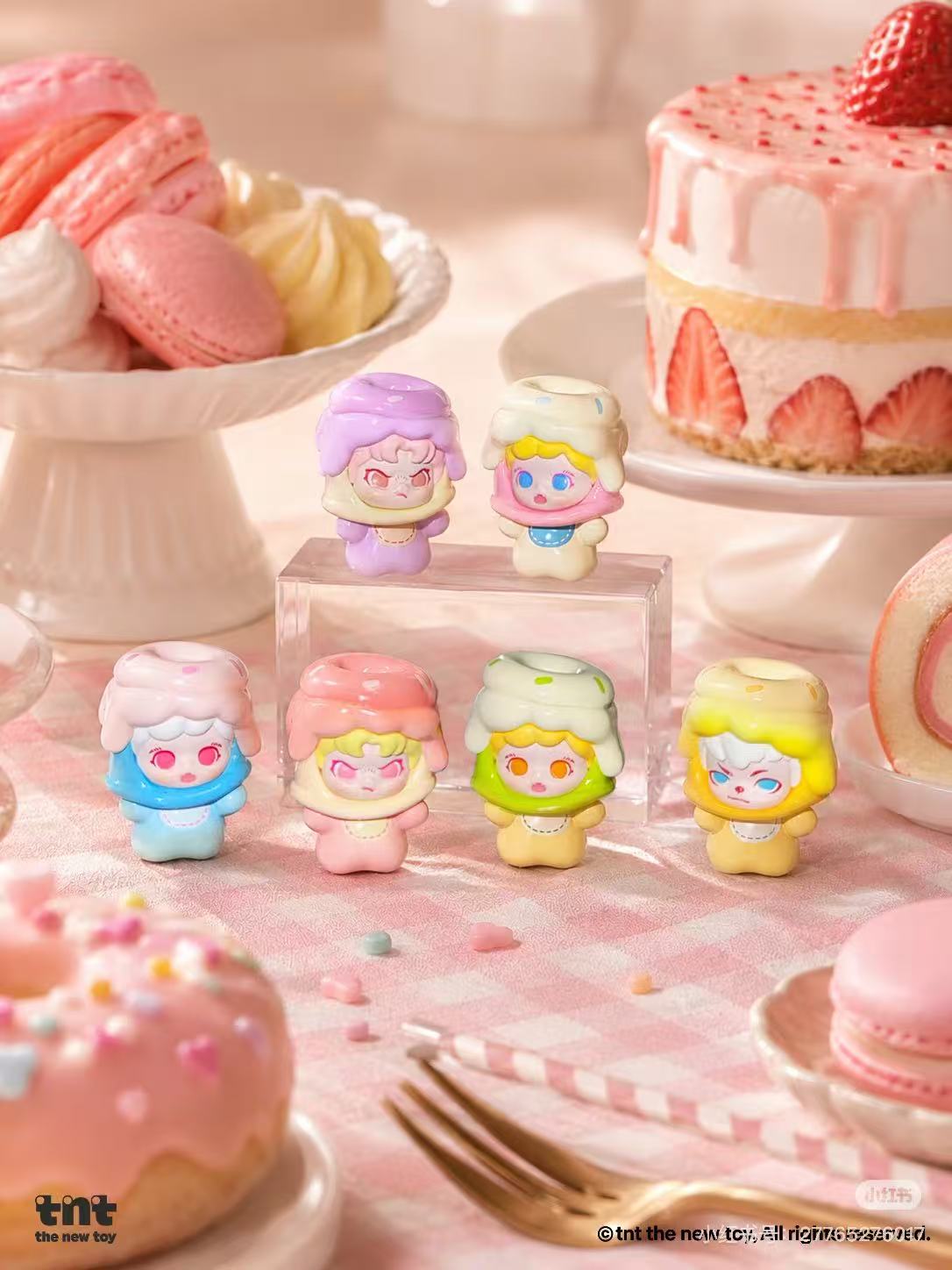 TNT Creamy Dreamwalk Mini Series Blind Bag